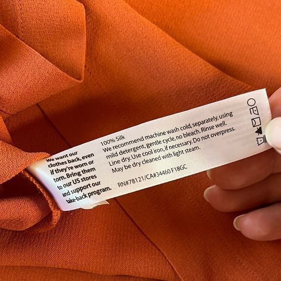 EILEEN FISHER 100% Silk Cape Sleeve Blouse - Picture 4 of 12